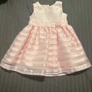 Girls dresses